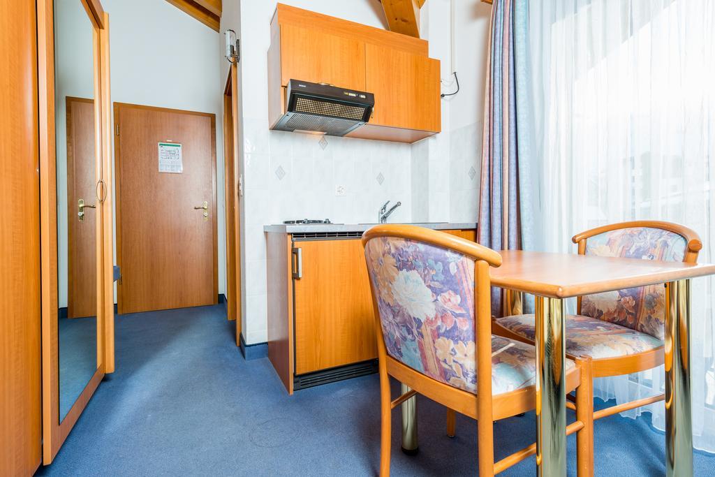 Hotel Alpenperle Saas-Fee Ngoại thất bức ảnh