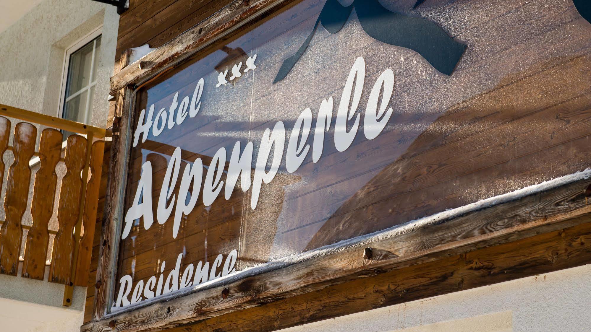 Hotel Alpenperle Saas-Fee Ngoại thất bức ảnh