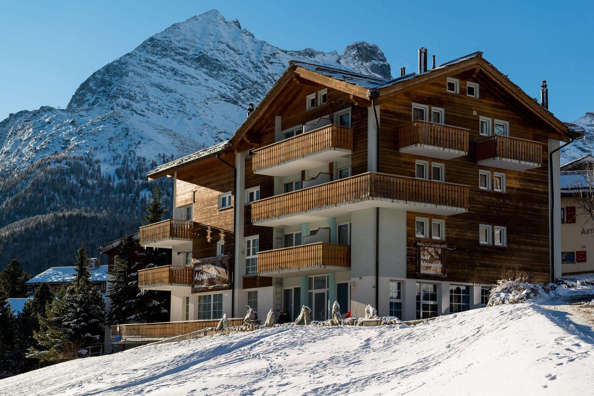 Hotel Alpenperle Saas-Fee Ngoại thất bức ảnh